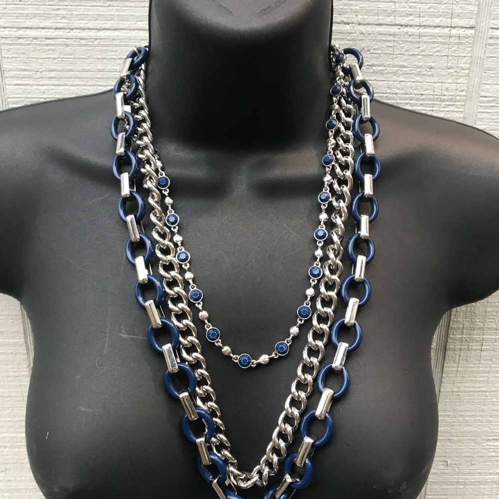 Lia Sophia necklace